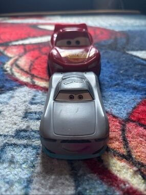 Cars Die-Cast Silver Lightning McQueen Toy Car